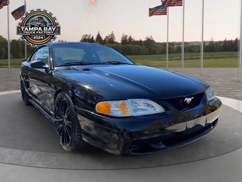 Used 1998 Ford Mustang GT RWD image 17
