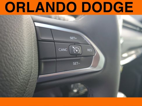 New 2026 Jeep Compass Latitude image 15