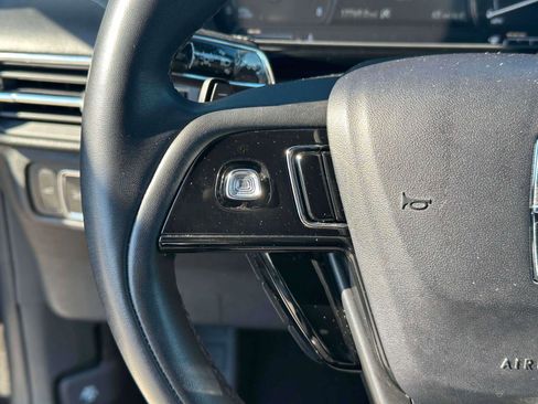 Used 2022 Lincoln Corsair AWD w/ Equipment Group 101A image 20