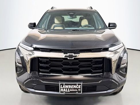 New 2026 Chevrolet Equinox ACTIV w/ Convenience Package III AWD/4WD image 2