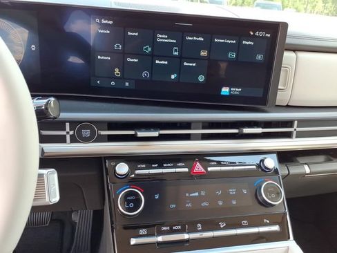 New 2026 Hyundai Santa Fe SEL FWD image 15