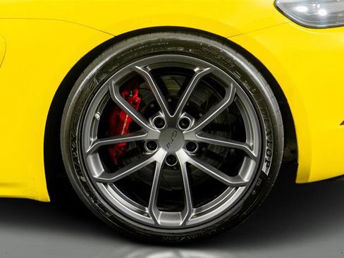 Used 2020 Porsche 718 Cayman GT4 image 9