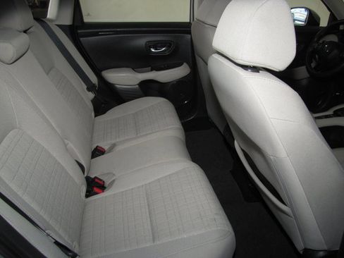 Certified 2025 Honda HR-V LX image 16