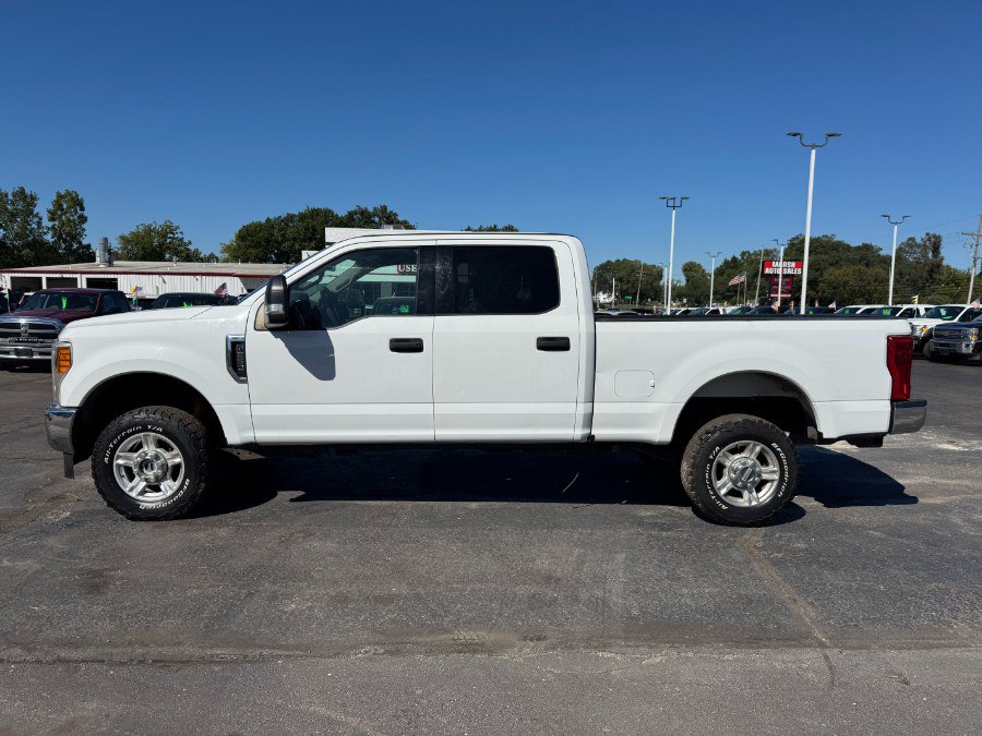 Used 2017 Ford F350 XLT AWD/4WD image 2