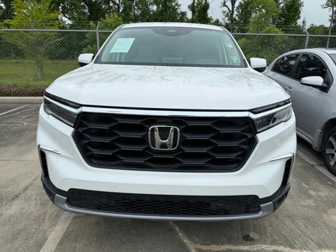 Used 2024 Honda Pilot EX-L image 6