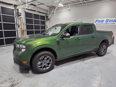 Used 2025 Ford Maverick XLT w/ Equipment Group 302A AWD/4WD image 3