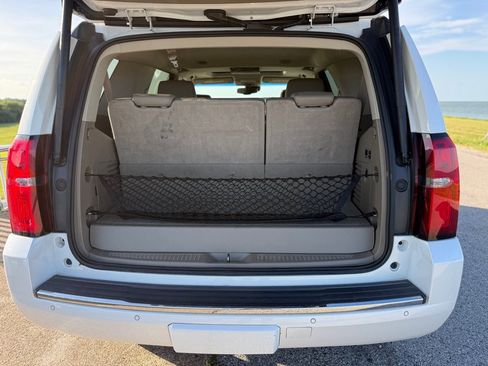 Used 2016 Chevrolet Tahoe LTZ RWD image 27