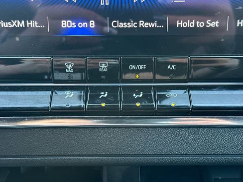 Used 2023 Chevrolet Colorado Trail Boss w/ Advanced Trailering Package image 22