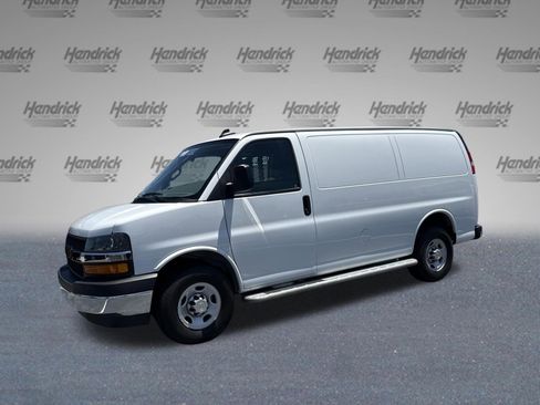 Used 2024 Chevrolet Express 2500 w/ Driver Convenience Package RWD image 5