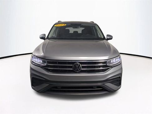 Used 2023 Volkswagen Tiguan S FWD image 3