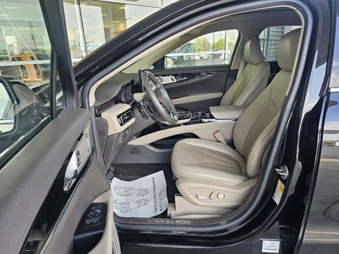 Used 2022 Lincoln Nautilus Reserve w/ Equipment Group 202A AWD/4WD image 19