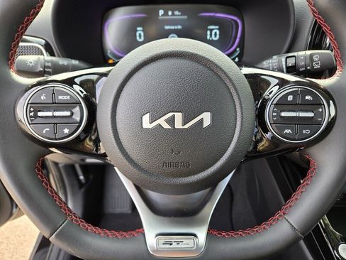 Certified 2025 Kia Soul GT-Line FWD image 22