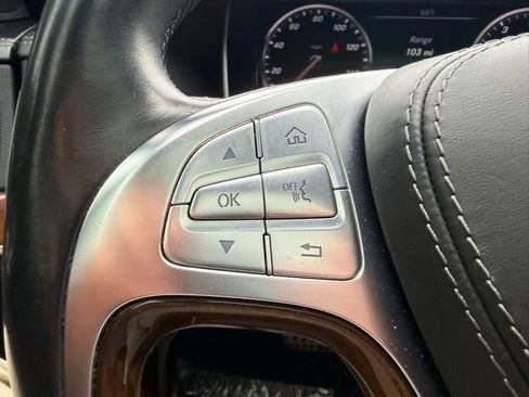 Used 2015 Mercedes-Benz S 550 Sedan image 20