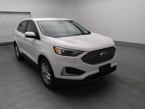 Used 2024 Ford Edge SEL image 13