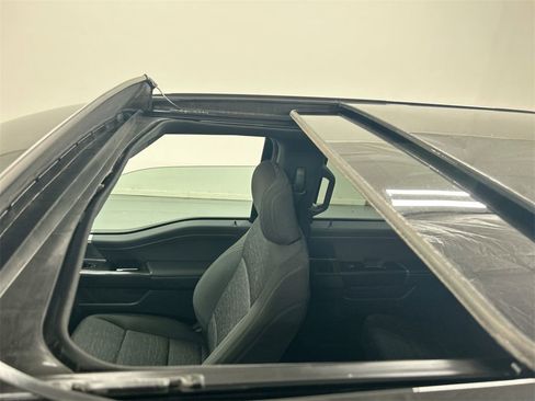 Used 2021 Ford F150 XLT w/ Equipment Group 302A High image 20