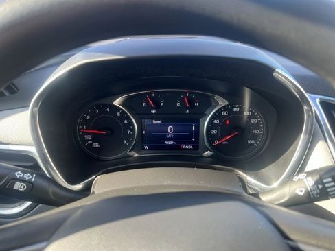 Used 2022 Chevrolet Equinox LS w/ LS Convenience Package image 29