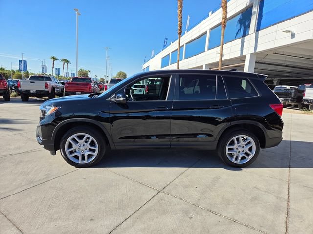 Used 2025 Honda Passport EX-L image 3