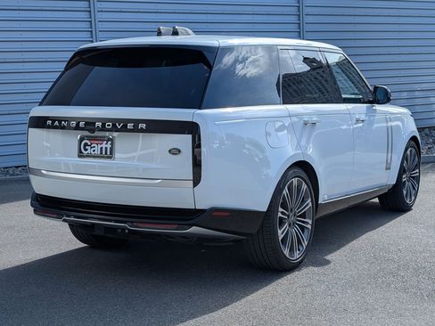 Used 2023 Land Rover Range Rover Autobiography AWD/4WD image 7