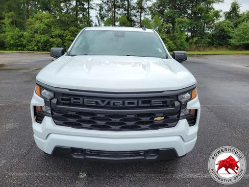 Used 2024 Chevrolet Silverado 1500 Custom RWD image 10