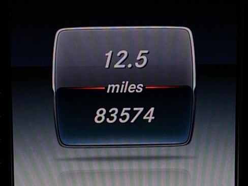 Used 2019 Mercedes-Benz GLC 300 4MATIC image 18