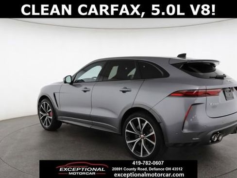 Used 2022 Jaguar F-PACE SVR image 11