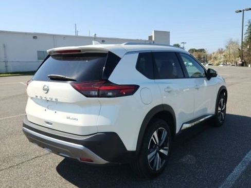 Used 2023 Nissan Rogue SL image 8