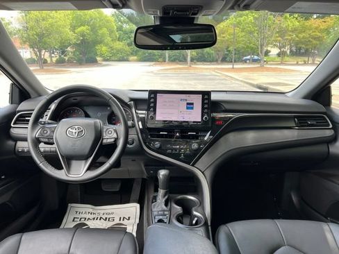 Used 2021 Toyota Camry XSE FWD image 28