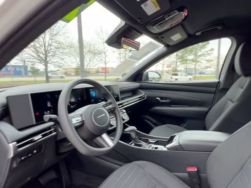 Used 2026 Hyundai Santa Cruz SE FWD image 34