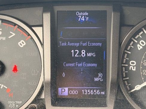 Used 2019 Toyota Tacoma TRD Sport AWD/4WD image 25