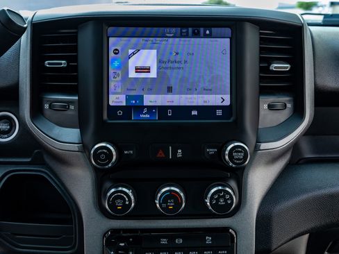 Used 2024 RAM 3500 Tradesman w/ Chrome Appearance Group image 24