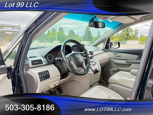 Used 2011 Honda Odyssey Touring image 37