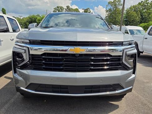 Used 2026 Chevrolet Tahoe LS AWD/4WD image 6