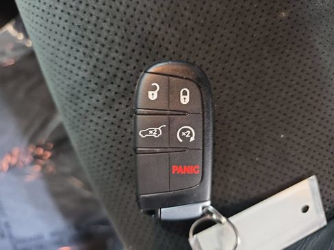 Used 2020 Dodge Durango R/T AWD/4WD image 38