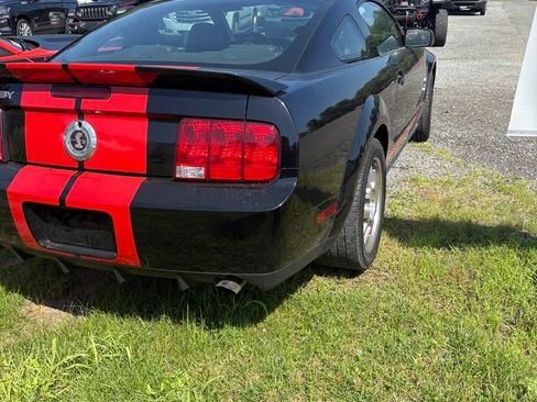 Used 2009 Ford Mustang Shelby GT500 RWD image 7