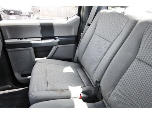 Used 2016 Ford F150 XLT RWD image 11