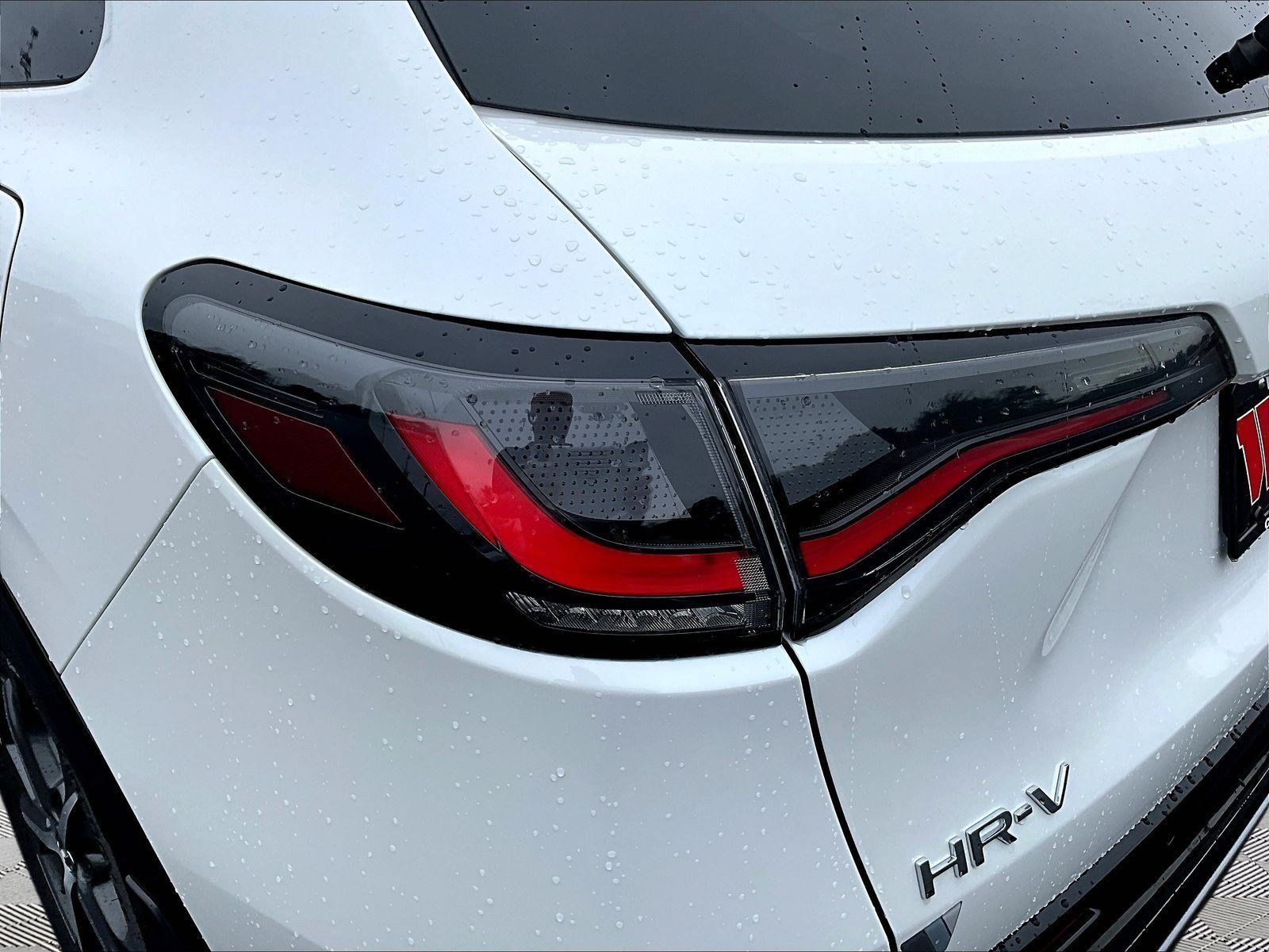 Used 2025 Honda HR-V EX-L image 21