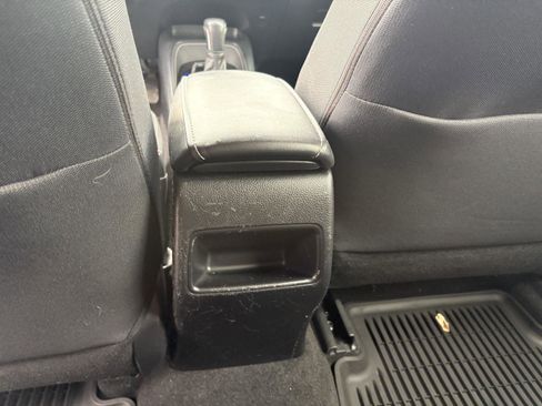 Used 2022 Toyota Corolla SE image 24