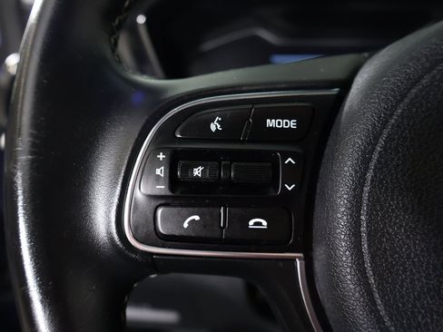 Used 2022 Kia Niro Touring Special Edition image 44