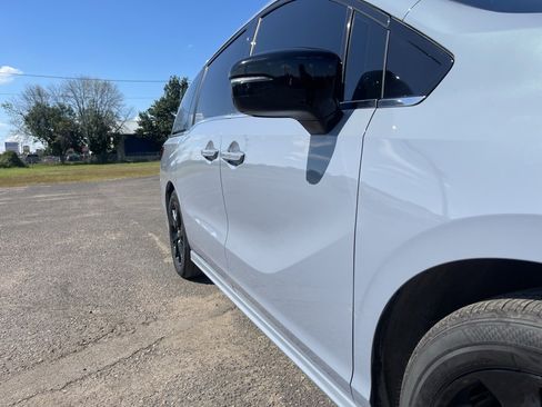 Used 2024 Honda Odyssey Sport image 14