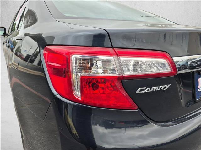 Used 2014 Toyota Camry XLE w/ Leather Package FWD image 28