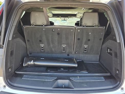 Used 2022 Cadillac Escalade Sport Platinum image 21