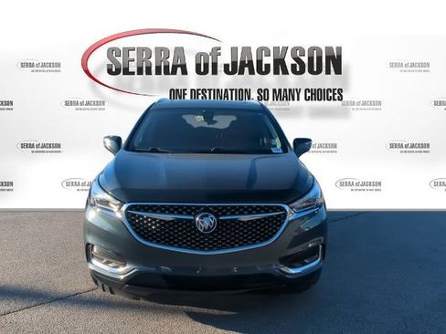 Used 2019 Buick Enclave Avenir w/ Avenir Technology Package image 3