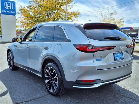 Used 2024 MAZDA CX-90 Plug-In Hybrid w/ Premium Pkg image 10