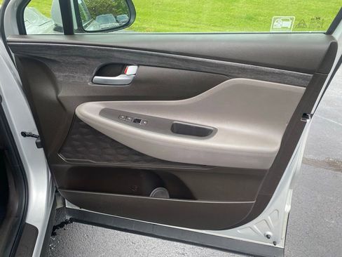 Used 2020 Hyundai Santa Fe SE FWD image 24