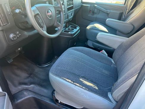 Used 2019 GMC Savana 2500 w/ Driver Convenience Package image 12