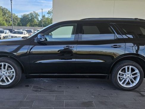 Used 2024 Dodge Durango GT image 9