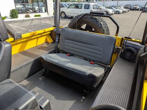 Used 1997 Land Rover Defender 90 AWD/4WD image 28