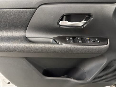 New 2026 Nissan Kicks SV w/ Cold Weather Package FWD image 20