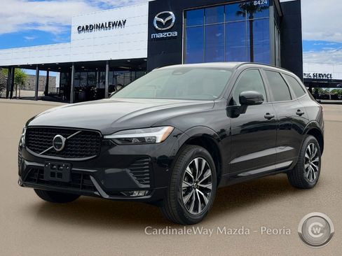 Used 2025 Volvo XC60 B5 Plus AWD/4WD image 2