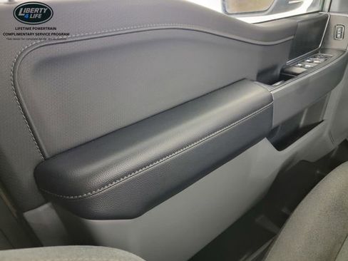 Certified 2022 Ford F150 XLT w/ Equipment Group 302A High image 33